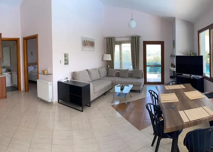 Serenity House 아파트 에파노미