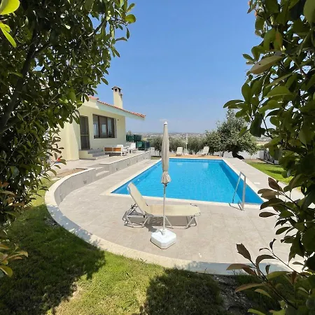 아파트 Serenity House