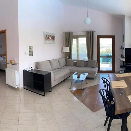 Serenity House 아파트 에파노미