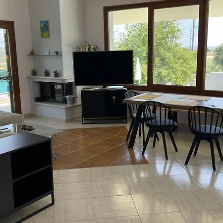 Serenity House 아파트 에파노미