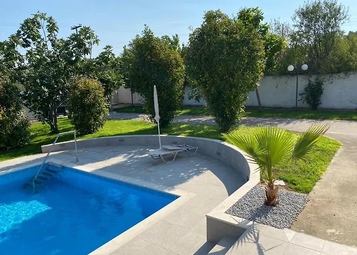 Serenity House Апартаменты *